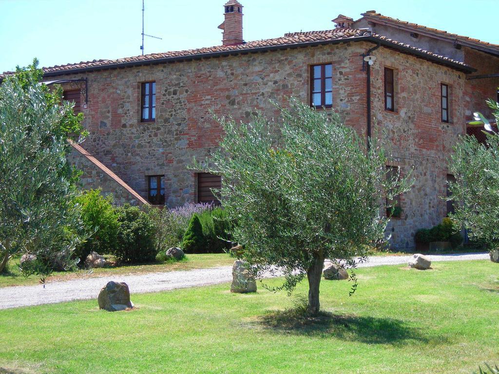 Agriturismo Casapicchiata Villa ปีเอนซา ภายนอก รูปภาพ