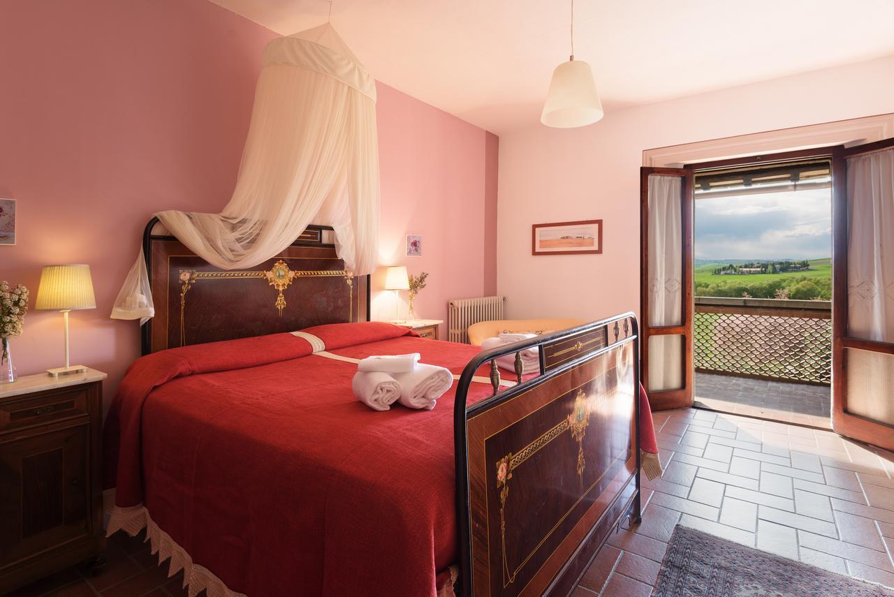 Agriturismo Casapicchiata Villa ปีเอนซา ภายนอก รูปภาพ